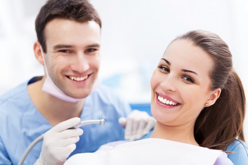 Tooth extraction consultation